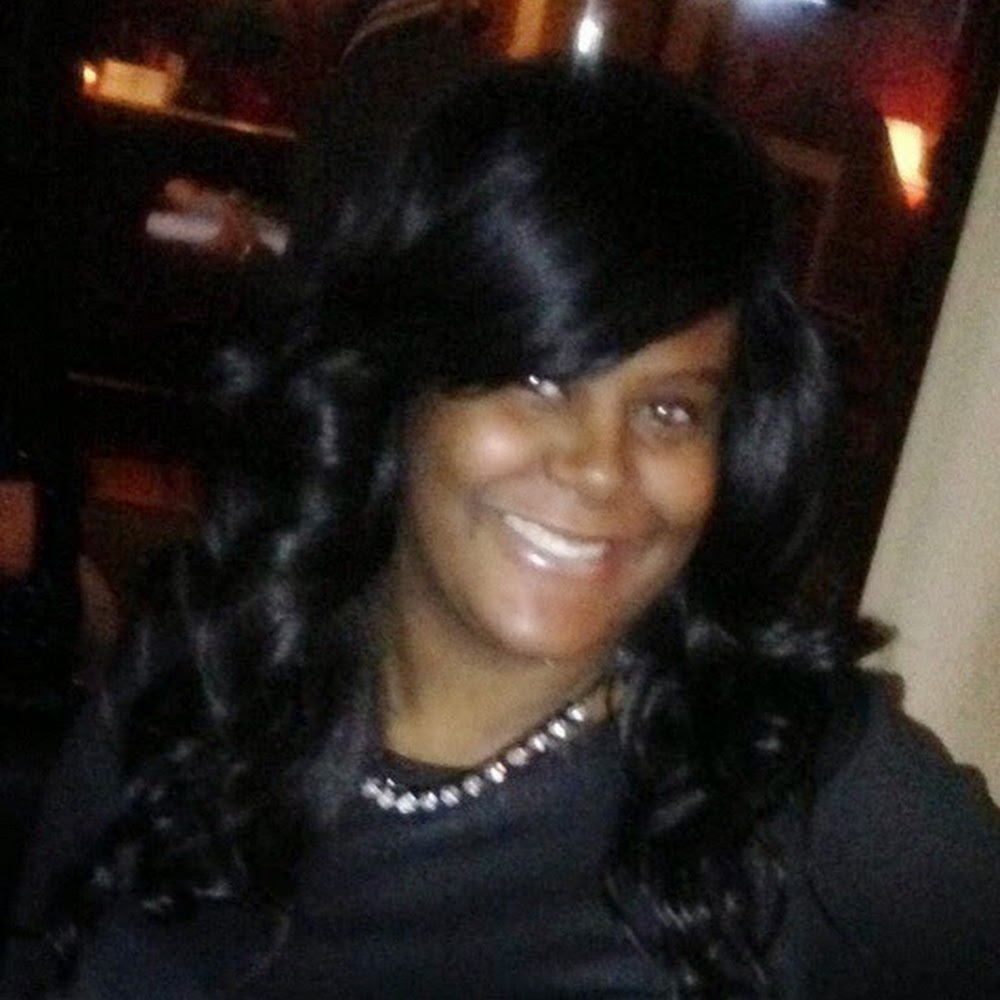 Meet your Posher, Robin